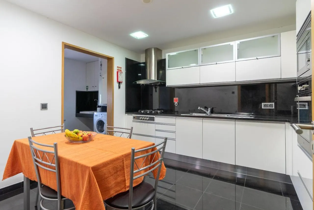 דירות פונשל Casa Bianka